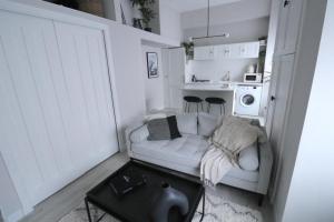 Modern Flat in Central Edinburgh