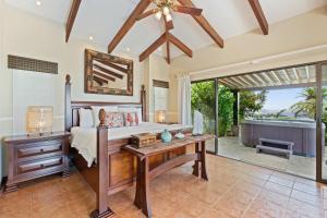 Spacious Villa with Infinity Pool & Ocean View