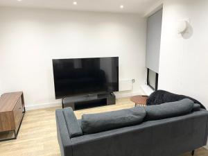 2 bedroom duplex apartment