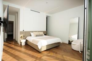 WealthyStays 2BR Flat, Gym, 11th Floor, Nicosia City Center