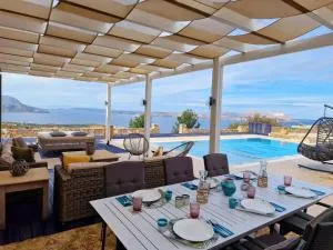 Margarita's Retreat Villa - Kókkinon Khoríon