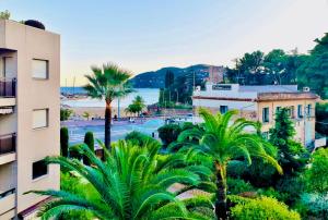 Somptueux deux pieces, entre mer & piscine !