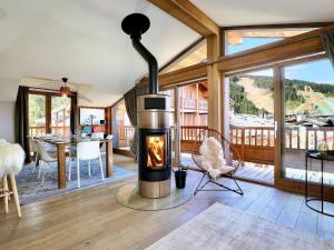 Chalets Chalet de luxe au coeur de Courchevel Le Praz avec sauna et acces direct aux 3 Vallees - FR-1-575-149 : photos des chambres