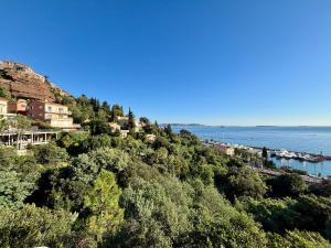 Maisons de vacances Magnifiques appartements vue mer panoramique : Appartement - Vue sur Mer