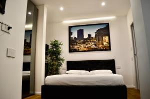 Savoia Central Milan