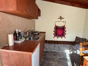 Cozy house in the foot of the volcano Methana - Vathí