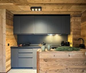 Stella Megeve Palais garage