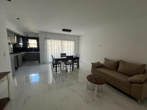 Departamento en La perla Romana 3