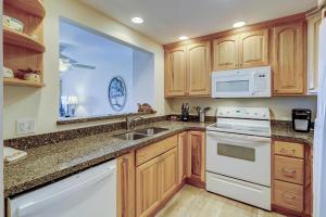 Beachside Tennis 1842