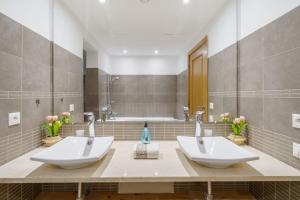 Appartement de charme residence avec piscine WiFi