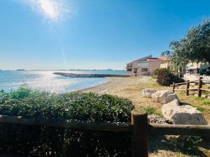 Appartements Le Coin de Mer 2, Bord de mer, Plage 30m, Cosy, CLIM, Wifi, 4 personnes : photos des chambres