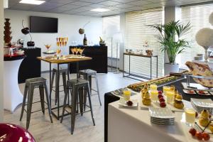 Hotels Mercure Paris Orly Rungis Aeroport : photos des chambres