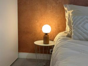 Appartements LeRelaisdOdile - Studio Cosy - Proche Metro - Parking Gratuit - Mons-en-Baroeul : photos des chambres