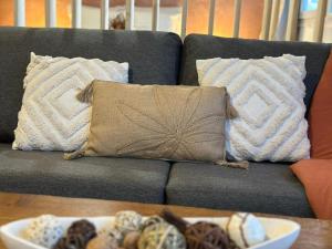 Appartements LeRelaisdOdile - Studio Cosy - Proche Metro - Parking Gratuit - Mons-en-Baroeul : photos des chambres