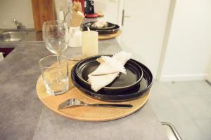 Appartements LeRelaisdOdile - Studio Cosy - Proche Metro - Parking Gratuit - Mons-en-Baroeul : photos des chambres