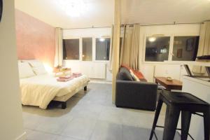 Appartements LeRelaisdOdile - Studio Cosy - Proche Metro - Parking Gratuit - Mons-en-Baroeul : photos des chambres