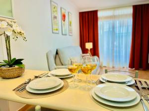 Las Brisas 51 by SunHousesCanarias