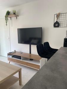 Le soleil Niçois, proche du port