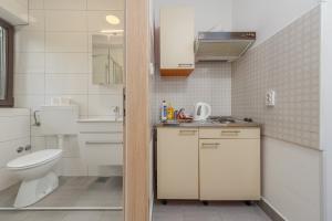 Apartments by the sea Stara Novalja, Pag - 9710