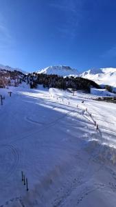 Résidence Le France - Studio vue pistes MAE-1051