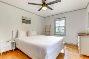 Owls Nest Cozy Westfield Home with Fire Pit