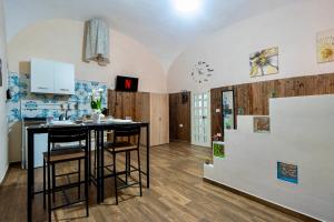 Metro 300m & SpaccaNapoli 5min - Authentic Loft