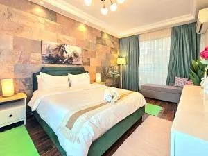 Heaven In El Sheikh Zayed - Sheikh Zayed