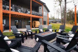 Luxe Lakeside New Build by Flathead Lake Speakeasy