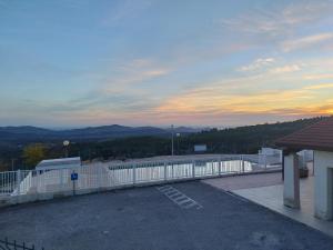 Maisons de vacances Jolie petite Maison, Clim, residence avec piscine a 5mn circuit Paul Ricard : photos des chambres