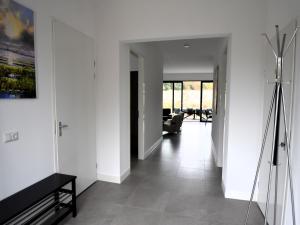 Luxury 10p villa on the water near Harderwijk