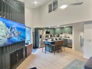 Modern Majesty at Monitor #5 townhouse