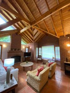 Casa Chalet Encuentros 1998 UBICADA A 1 CUADRA DEL MAR