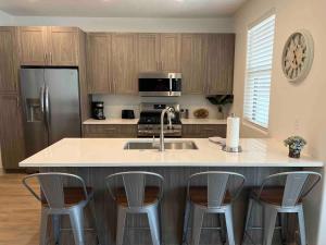 Luxury Red Rock Townhome - 42- St George Santa Clara