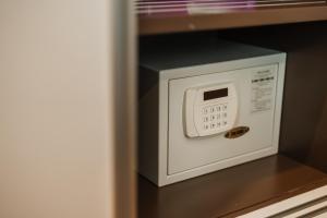 C156 The title Rawai 50m Main Beach Road