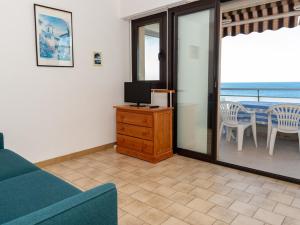 Studio cabine 4 pers. au Lavandou, face mer - FR-1-803-70
