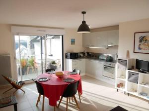 Appartements Appartement cosy a Etel - 44 m², Wifi, Animaux acceptes, Parking prive - FR-1-479-182 : photos des chambres