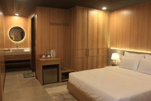 Lavender Dalat Hotel and Resorts