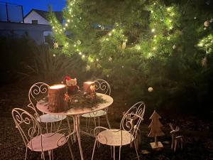 Maisons d'hotes Suite Hote Luxe 2 P Vignes en coeur, aux Vignes Lovees : photos des chambres