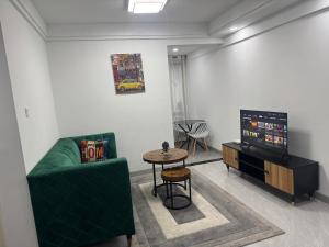 Goldpark Homes 1BR near Yaya Centre