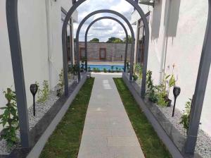 AMARA KOSHA MISTY NANDI HILLS - CN - Premium 2BHK Pool Villa with Private Jacuzzi, Movie Room & Complimentary Home-Made Food