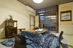 Tsuki Tsuru House 月鶴ハウス