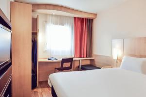 Hotels ibis Saint Quentin Basilique : photos des chambres