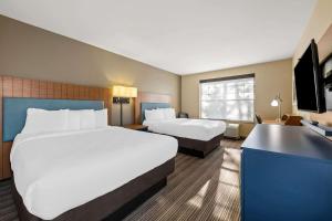 Country Inn & Suites by Radisson, Red Wing, MN