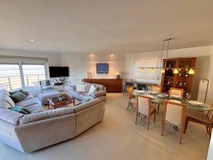 Windjammer A3 - Sea View