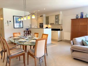 Windjammer A3 - Sea View