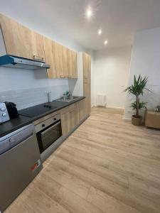 Appartements 2P Porte de Paris, sortie metro face au bois : photos des chambres