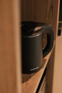 Cens Bronze Luxury Suites