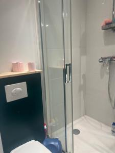 Appartement lumineux en rez-de- jardin