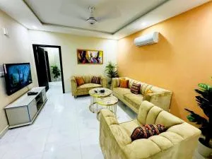 Zameen opal 1 BHK apartment - Rāmkot