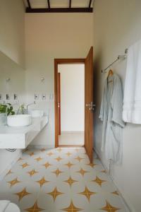 Luxury Villa Sea River Views 5min to Pituba